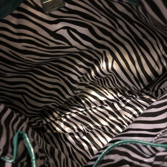 Guess tote-teal-new - Picture 3 of 4